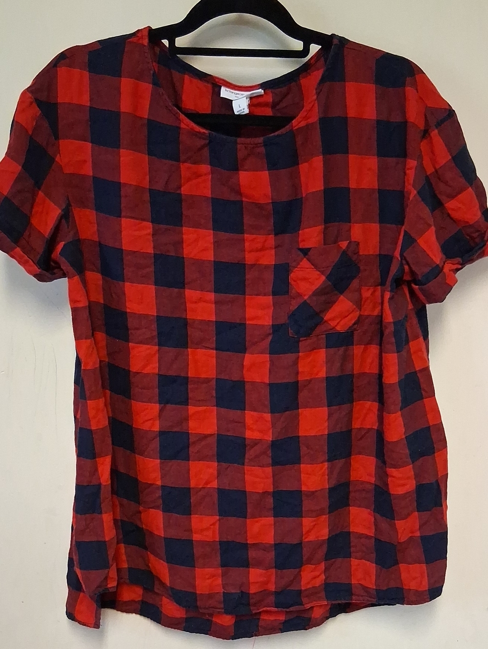 Liz Lange Red and Black Buffalo Plaid Short-Sleeve Maternity Top